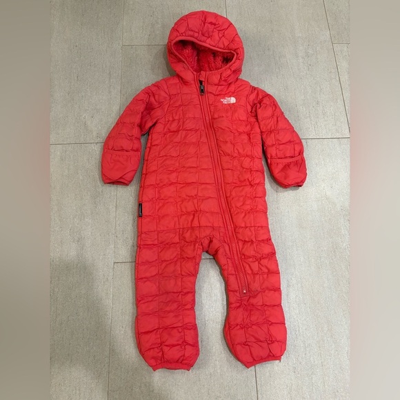 The North Face Other - The North Face Infant Thermoball Bunting size 12-18 months